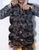 Cheveux humains indiens bruts 100% naturels, meilleure qualité, cheveux propres, fournisseurs en gros, extensions de cheveux humains Bodywave
