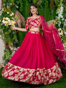 Ensemble Lehenga Choli en Georgette Rose Brodé de Feuilles, Robe Deux Pièces avec Dupatta, Tenue de Mariage et de Fête - Product Image 6