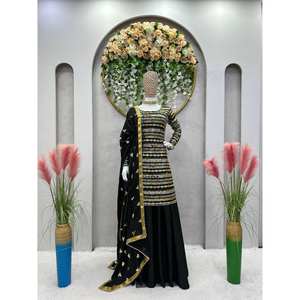 Ensemble de costume XL pour soirée avec broderie et travail de séquence - Product Image 3