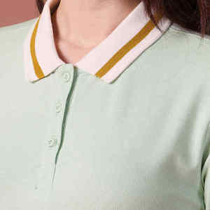 Camiseta Polo de Manga Corta para Mujer, Color Sólido, Cuello en Contraste, Botones, Top Informal de Punto, Logotipo Personalizado - Product Image 2