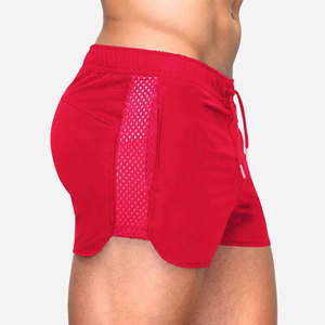 Short de sport pour hommes et garçons, avec détails réfléchissants, panneaux latéraux respirants, en polyester et élasthanne doux, idéal pour l'échauffement. - Product Image 1