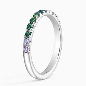 Bague en or massif 14 carats avec diamants naturels, saphirs, topazes, alexandrites et aigue-marines, sertie de pierres précieuses classiques à griffes partagées - Product Image 4