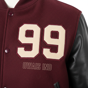 Chaqueta Varsity Marrón para Hombre con Mangas de PU Negras, Bordado 99 y Logotipo Frontal Owais Ind, Estilo Preppy, Cuello Camisero - Product Image 2
