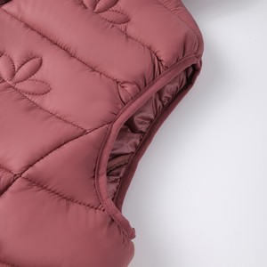 Gilet matelassé léger et isolant pour femme, 100 % polyester, imperméable, chaleur toute saison et style preppy pour usage quotidien - Product Image 4