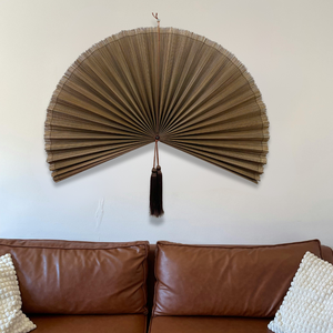 Ventilador de pared de bambú al por mayor, precio económico, ventilador plegable para cabecero, ventilador de pared de bambú hecho en Vietnam por King Craft Viet - Product Image 2