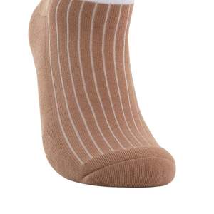 Paire de chaussettes côtelées marron clair avec détail rayé blanc, style rétro, décontractées, en coton biologique respirant - Product Image 3