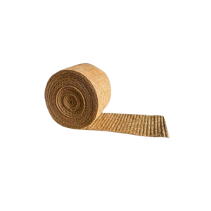 Bande de fibre de coco flexible pour le ligaturage des plantes et le soutien de l'installation des arbres dans les projets de aménagement paysager - Product Image 1