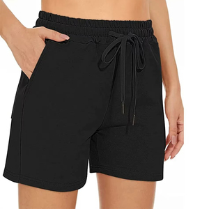 กางเกงขาสั้นผู้หญิง ผ้าฝ้าย ขายส่ง กางเกงกีฬาออกกำลังกาย แบบเรียบ ปรับแต่งได้ พิมพ์โลโก้ด้านหน้า ทรงเข้ารูปใหม่ - Product Image 3