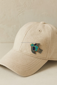 Applique brodée en alliage plaqué argent avec motif oiseau en perles d'imitation faites à la main pour vêtements, sacs, chaussures, DIY, personnalisable, vente en gros - Product Image 3