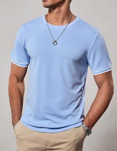 T-shirt en coton bleu clair pour homme, coupe ajustée, col rond, manches courtes, décontracté, tricoté, respirant, couleur unie - Product Image 5
