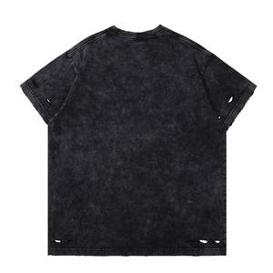 Camiseta Oversize de Hombre con Corte Holgado y Lavado Ácido, Cuello Redondo, Manga Corta, con Logo Frontal, en Varios Tamaños, Venta al por Mayor - Product Image 4