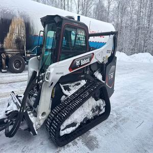 Chargeuse compacte Bobcat T76 : Achetez maintenant, livraison rapide, qualité supérieure, performances robustes pour la construction, les fermes et les projets. - Product Image 1
