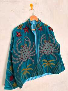 Chaqueta de Terciopelo Sea Garden Exclusiva, Bordada a Mano, Inspirada en Suzani, con Motivo de Cangrejo, Estilo Boho, para Invierno - Product Image 4