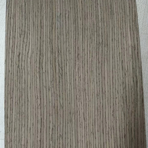 Impiallacciatura in <span class=keywords><strong>Legno</strong></span> Ingegnerizzato Kaiyuan: <span class=keywords><strong>Noce</strong></span>, Quercia Grigia, Frassino e Frecce Verdi per Mobili e Decorazioni d'Interni - Product Image 1