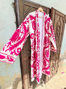 Robe de bain pour femme en coton 100% écologique, rose, à fleurs, style Suzani, manches longues, col en V, avec ceinture, pour l'été - Product Image 3