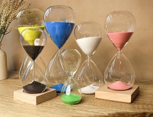 Sablier en verre transparent, minuteur décoratif en acrylique pour bureau, ornement de compte à rebours pour la maison, le bureau, cadeau, vente en gros depuis l'Inde - Product Image 5