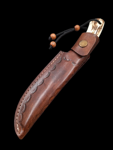 Cuchillo Bowie de Supervivencia para Exteriores Black Smith 1987 EM-04 Hecho a Mano, Hoja Fija de Acero Inoxidable, Mango de Cuerno, Funda de Cuero, 12 Pulgadas - Product Image 5