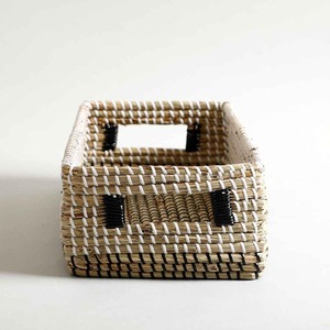 Panier rectangulaire rustique en jonc de mer, fait main, pour rangement, vente en gros, écologique, fabriqué au Vietnam - Product Image 4