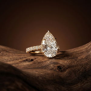 Anillo de Compromiso con Diamante Cultivado en Laboratorio de 8 Quilates, Corte Pera, Engaste de Garras, Oro de 14K, con Certificado IGI, para Aniversario o Boda - Product Image 1
