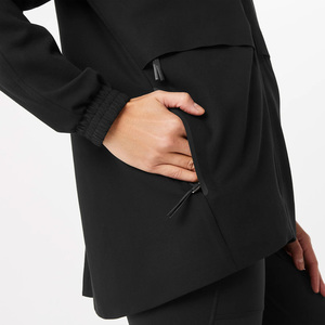 Blouses médicales personnalisées pour femmes - Tissu polyester/nylon/micro-stretch, détection d'aiguilles, taille XL, service OEM pour usage hospitalier - Product Image 4