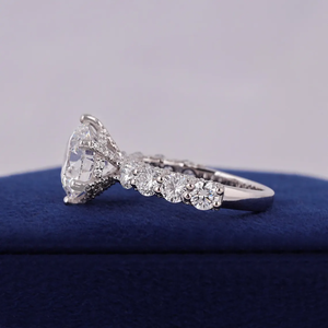 Anillo de compromiso clásico con diamante de talla brillante redondo para mujer, oro blanco, diamantes cultivados en laboratorio con certificación IGI, color D - Product Image 4