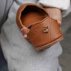 Nouvelle Arrivée : Meilleures Ventes – Chaussures Femme Personnalisées en Similicuir Imprimé, Façon Artisanale, Antidérapantes, Design Tendance et de Haute Qualité - Product Image 5