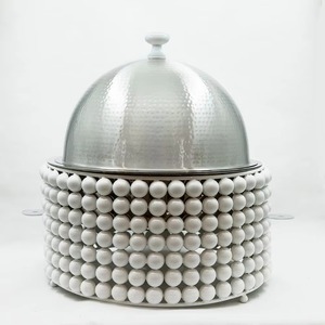 Magnifique réchaud à buffet orné de perles, idéal pour les événements de restauration élégante et la présentation de dîners de luxe. - Product Image 4