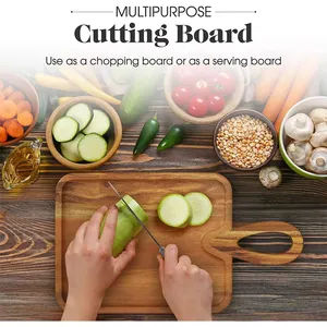 Tabla de cortar tallada en madera de acacia profesional, servidor de pan y queso de bambú moderno para el hogar, restaurantes y catering - Product Image 1