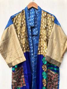 ชุดคลุมซารีเนื้อนุ่มสบาย สไตล์โบโฮ ชุดนอนผ้าไหมคิโมโน จากผู้ค้าส่งโดยตรง ชุดนอนคอวี ผ้ารีไซเคิล ชุดคลุมยาวเต็มตัว - Product Image 4