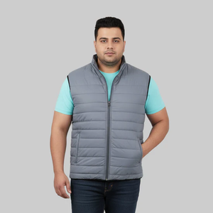 Blouson matelassé blanc à capuche pour femme, léger, coupe-vent, fermeture éclair sur le devant, manteau d'hiver décontracté, couleur unie, coupe ajustée, polyester, polaire - Product Image 6