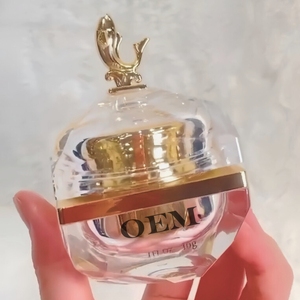 Crema Reafirmante de Reparación Profunda PDRN, Hidratante PGA de 30ml, Ácido Hialurónico, Antienvejecimiento, Todo Tipo de Piel, Etiqueta Privada, Cuidado DE LA Piel de Karité - Product Image 4