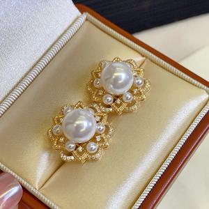 Boucles d'oreilles en argent S925, perle simple et polyvalente, perle ronde Edison de 10-11 mm, lumière intense, boucles d'oreilles en cristal Earline - Product Image 1