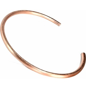 Brazalete de Cobre Martillado al por Mayor, Brazalete Abierto Geométrico Moderno Personalizable en Venta - Product Image 5