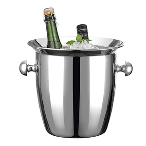 Cubo para champán con acabado de espejo - Elegante enfriador de vino con asas laterales esculpidas - Utensilios de bar de acero inoxidable de calidad profesional - Product Image 1