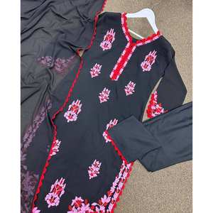 เสื้อสวยของผู้หญิงพร้อมงานปักแฟนซีรวมถึงชุด pent และ dupatta - Product Image 2