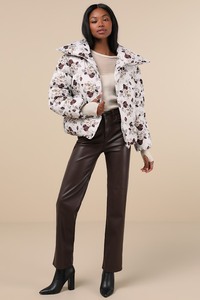 Chaqueta acolchada estampada de invierno para mujer, ropa de exterior premium, a prueba de viento, con cierre de cremallera y bolsillos laterales. - Product Image 6