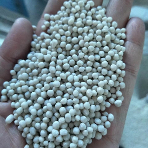 NPK 16 16 16 pour l'entretien des pelouses et des plantes ornementales, granulés composés NPK 16 16 16 de qualité supérieure pour la nutrition des cultures - Product Image 1