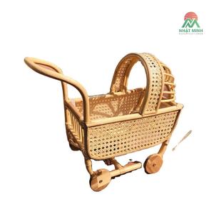 Poussette bébé en bambou Nhat Minh, structure en bois, chariot en rotin fait main pour enfants de 0 à 3 ans - Product Image 1