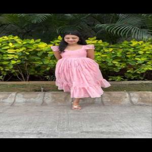 Vestido de Algodón Chanderi VASTRA COTTAGE con Bordado Floral, Mangas Cortas, Escote Único, Completamente Forrado, Cómodo para Fiestas - Product Image 3