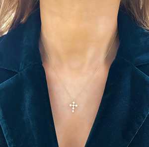 Collar con Cruz de Diamantes de 12 mm de Altura, Personalizado en Oro Sólido de 14K, Minimalista y de Lujo, Cadena Ajustable, Collar Religioso Cristiano - Product Image 6