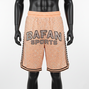 Shorts de basketball pour hommes en polyester respirant de haute qualité avec empiècements latéraux effet pêche et logo thermocollé – Idéal pour l'entraînement - Product Image 6
