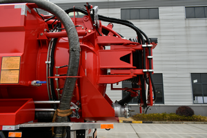Camion de jet <span class=keywords><strong>et</strong></span> d'aspiration combiné haute pression Dongfeng Foton 6X4 14CBM avec réservoir de boue <span class=keywords><strong>et</strong></span> d'eau - Product Image 6