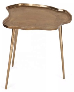 Table d'appoint personnalisée à 3 pieds antique en aluminium doré ensemble au design de ferme moderne pour le salon ou la maison Tables basses décoratives - Product Image 1