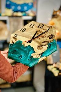 Custom Epoxy Resin River Wood <b>Wall</b> <b>Clock</b> Large Modern Decorative Wooden <b>Clock</b> Handmade <b>Silent</b> Movement Home Living Room Office - Product Image 5