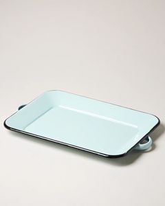 Plateau de service en métal durable avec finition émaillée résistante aux rayures, conçu pour durer et rester toujours brillant - Product Image 4