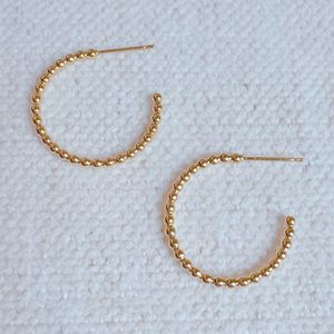 Pendientes de Aro Golden Dot para Uso Diario - Product Image 1