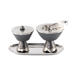 Ensemble brûle-encens gris mat moderne avec bols sculptés sur piédestal, pinces assorties et un plateau de service ovale brillant pour les parfums - Product Image 2