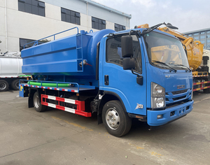 Camión de Succión de Aguas Residuales Combinado ISUZU 9000L Económico de Alta Gama con Chorro de Alta Presión para Limpieza de Alcantarillado y Drenaje Subterráneo - Product Image 1