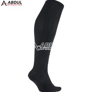 ชุดเสื้อและกางเกงฟุตบอลที่ทนทาน ผลิตจากผ้าที่มีน้ำหนักเบา ออกแบบมาเพื่อความสบายในการฝึกซ้อม การแข่งขัน และการใช้งานที่ยาวนาน - Product Image 4