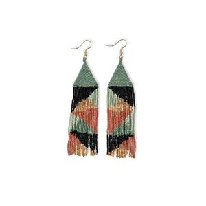 Boucles d'oreilles classiques brodées de perles de rocaille motif papillon, légères, faites à la main en coton, couleurs personnalisées, style bijoux fantaisie - Product Image 6